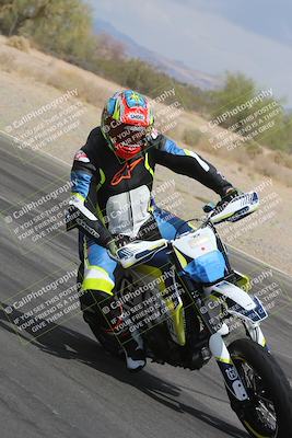 media/May-05-2025-Moto Forza (Mon) [[3c1838c5e5]]/3-C Group/Session 2 (Turn 7 Inside)/